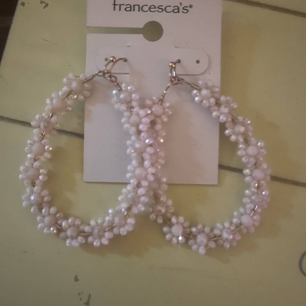 NWT Francesca's Collections Cream Floral Hoop Earrings